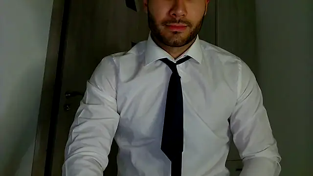 Snapshot of Justynn1 chatting on October 19, 8:55 pm Justynn1 online show from October 19, 8:55 pm