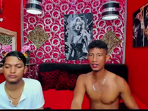 PEINBOYS online show from July 15, 7:32 pm