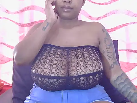 Snapshot of LICKABLETASH98 chatting on September 17, 6:26 am LICKABLETASH98 online show from September 17, 6:26 am