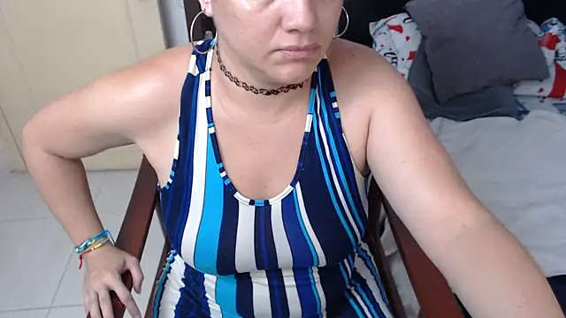 GlendaStarx online show from February 15, 8:19 pm