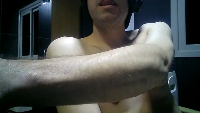 gauchors20 online show from May 10, 2:04 am