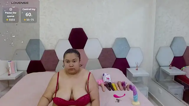 angel blue online show from November 4, 5:06 pm