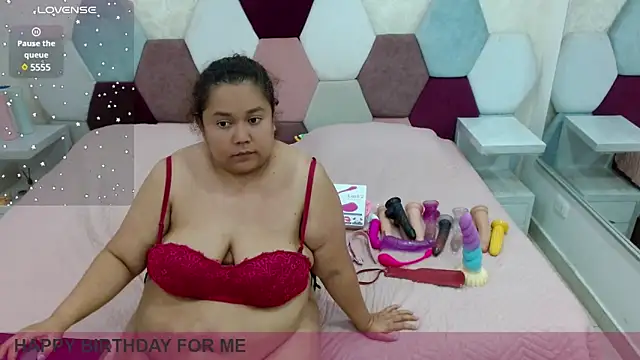 Snapshot of angel_blue chatting on March 19, 12:15 am angel blue online show from March 19, 12:15 am