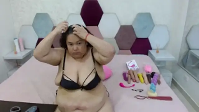 angel blue online show from February 5, 3:52 pm