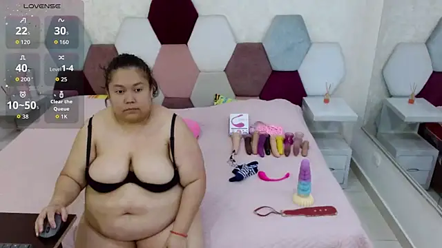 angel blue online show from December 1, 4:30 pm