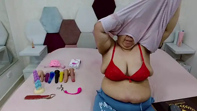 angel blue online show from April 9, 2:56 pm