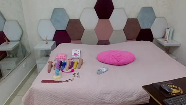 angel blue online show from March 25, 3:11 pm