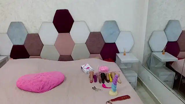 angel blue online show from February 6, 2:35 pm