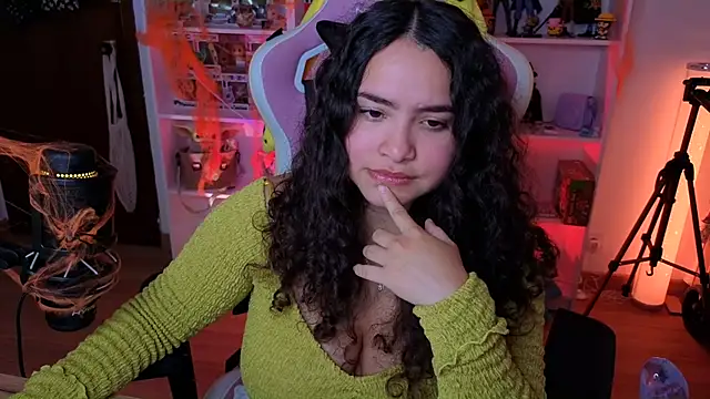 Sweet sully   online show from October 12, 9:21 am