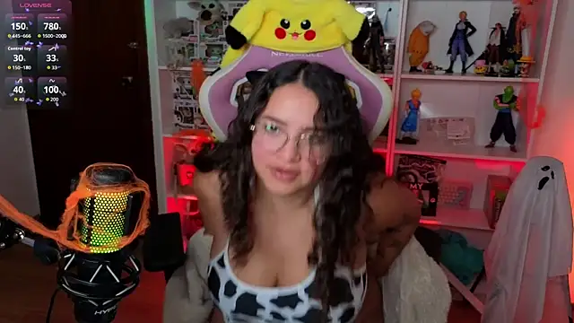 Sweet sully   online show from October 31, 9:28 am