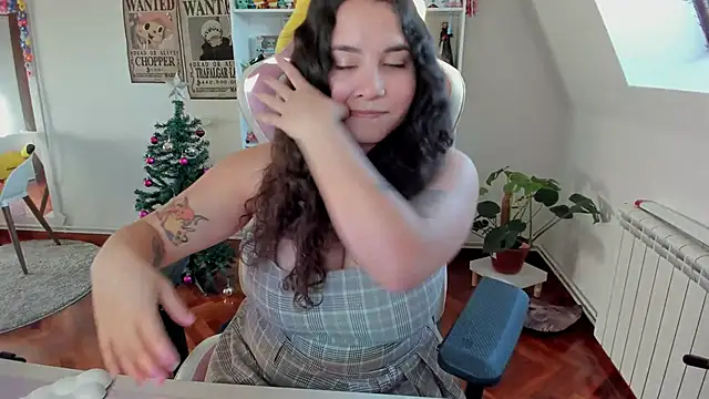 Sweet sully   online show from December 31, 9:21 am