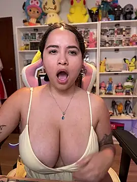 Sweet sully   online show from May 26, 8:34 am