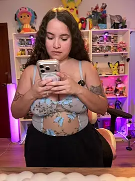 Sweet sully   online show from March 13, 8:52 am