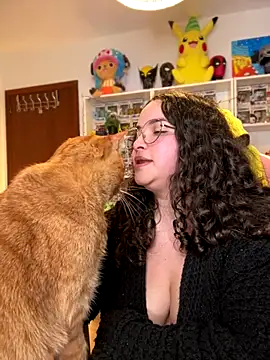 Sweet sully   online show from January 6, 9:30 pm