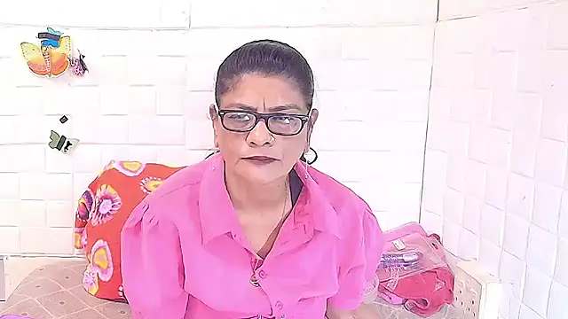 IndianAllure online show from November 19, 6:02 am