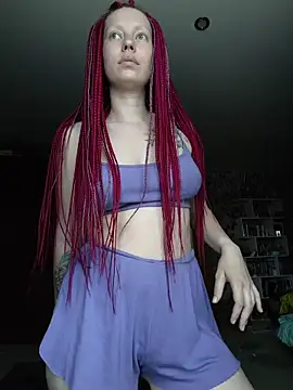 Snapshot of Frost_foxy chatting on June 13, 4:32 am Frost foxy online show from June 13, 4:32 am