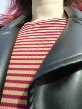 Frost foxy online show from April 8, 2:35 am