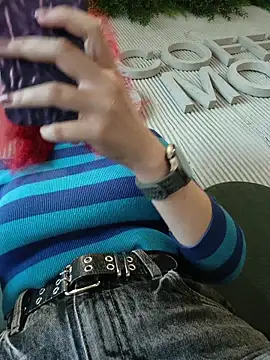 Frost foxy online show from March 31, 3:08 am