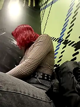 Frost foxy online show from March 4, 5:32 am