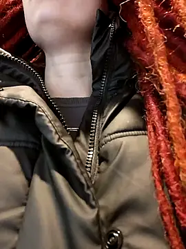 Frost foxy online show from October 5, 2:13 am