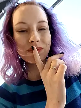 Frost foxy online show from February 8, 8:09 am