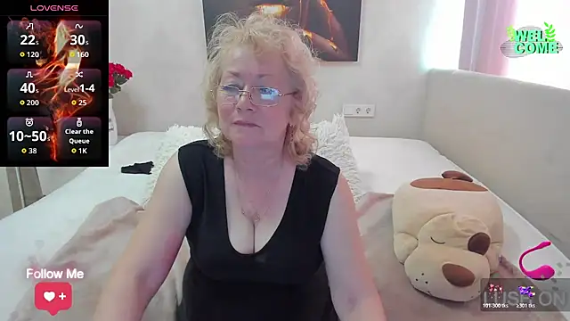 Snapshot of laylaroma chatting on July 12, 6:36 am laylaroma online show from July 12, 6:36 am
