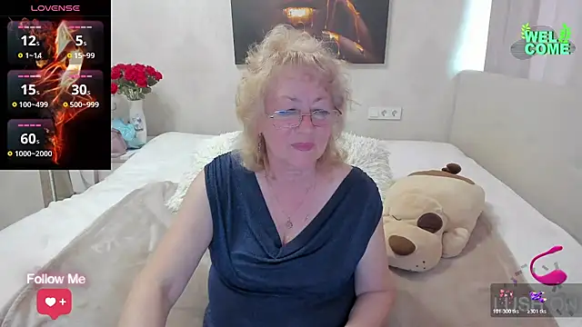 Snapshot of laylaroma chatting on July 3, 2:23 pm laylaroma online show from July 3, 2:23 pm