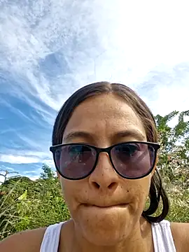 DAELAA online show from October 22, 7:57 pm