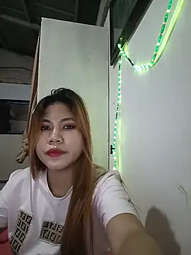 firefly hot69 online show from June 19, 12:00 pm