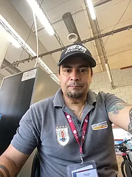 cesarr 222 online show from April 3, 5:19 pm