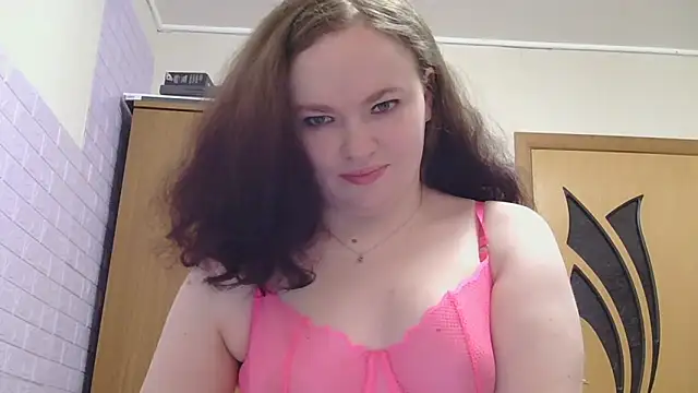 AliceForLoveOh online show from April 7, 11:50 pm