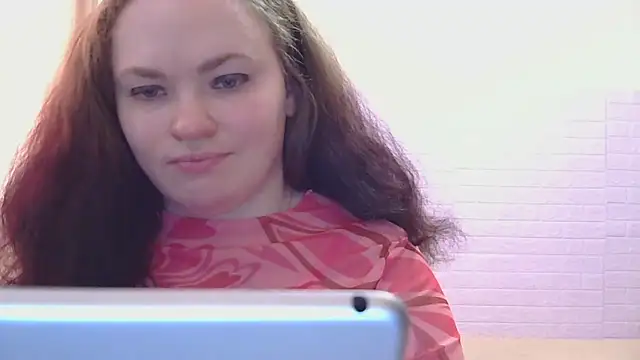 AliceForLoveOh online show from May 18, 4:40 am