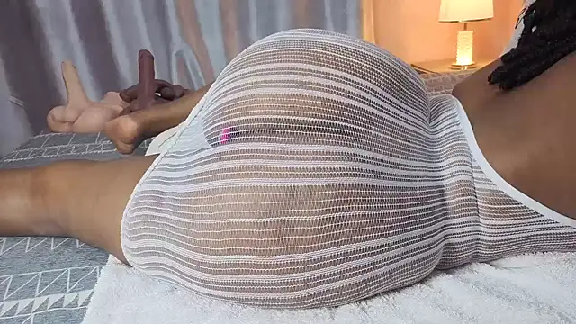 yourgoodcalmebonygirl online show from February 2, 7:07 am