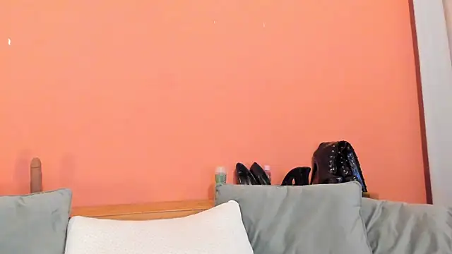 Dirty-Bya online show from January 12, 7:53 pm