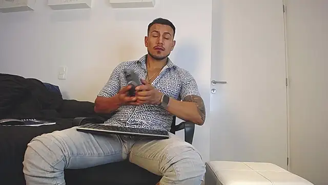 WillSandler online show from March 25, 9:03 pm