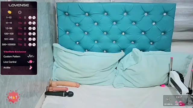 MAARYMOON online show from October 30, 11:08 am