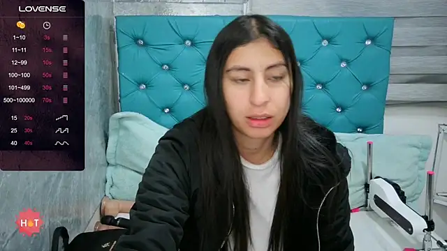 MAARYMOON online show from December 5, 10:58 am