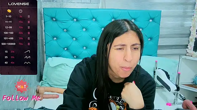 MAARYMOON online show from March 5, 11:51 am