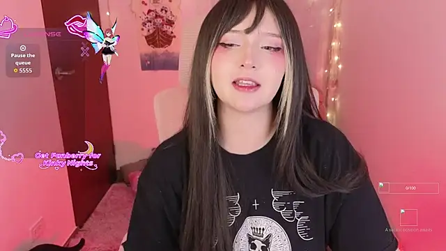 Snapshot of KuroChan420 chatting on November 5, 11:52 pm KuroChan420 online show from November 5, 11:52 pm