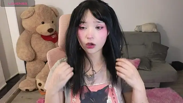 KuroChan420 online show from May 6, 2:59 am