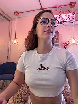 Zoe Bae online show from March 8, 12:05 am