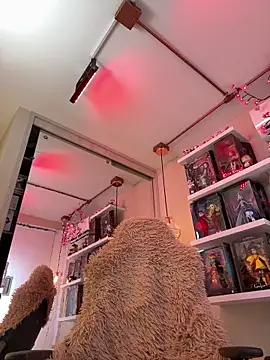 Zoe Bae online show from April 11, 7:45 am