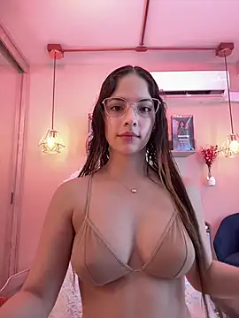 Zoe Bae online show from March 13, 4:56 pm