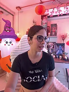Zoe Bae online show from October 15, 10:18 pm