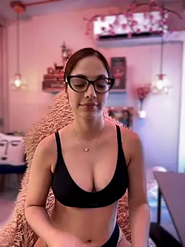 Zoe Bae online show from September 18, 10:35 pm