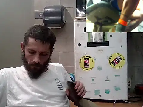 Snapshot of Sitonmyface2020@xh chatting on October 15, 9:12 pm Sitonmyface2020xh online show from October 15, 9:12 pm