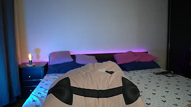 TiffanyPierce online show from February 28, 9:14 pm