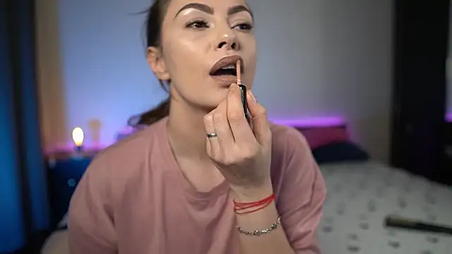 TiffanyPierce online show from February 23, 9:15 pm