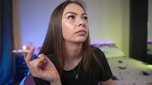 TiffanyPierce online show from February 8, 9:12 pm