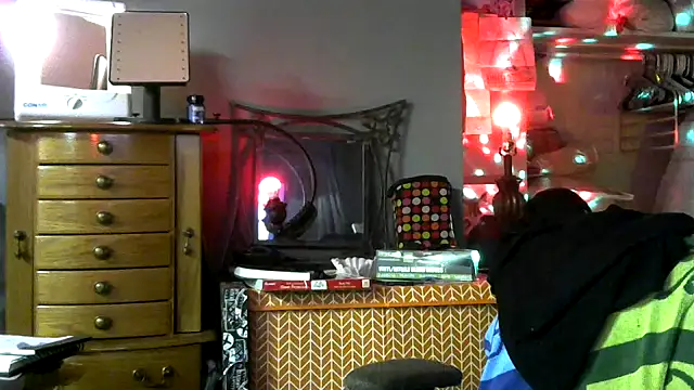 jjdirty6996 online show from November 18, 11:15 pm